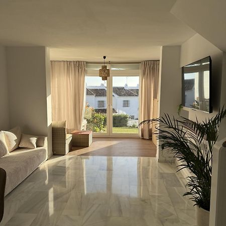 Вілла Stunning Chalet In Mijas-Costa Near Beach! Екстер'єр фото